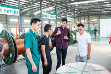 魯星電纜 聯通世界